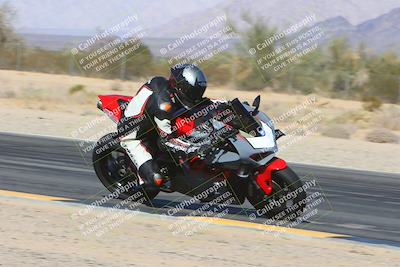 media/Jan-13-2025-Ducati Revs (Mon) [[8d64cb47d9]]/3-B Group/Session 3 (Turn 7 Inside)/